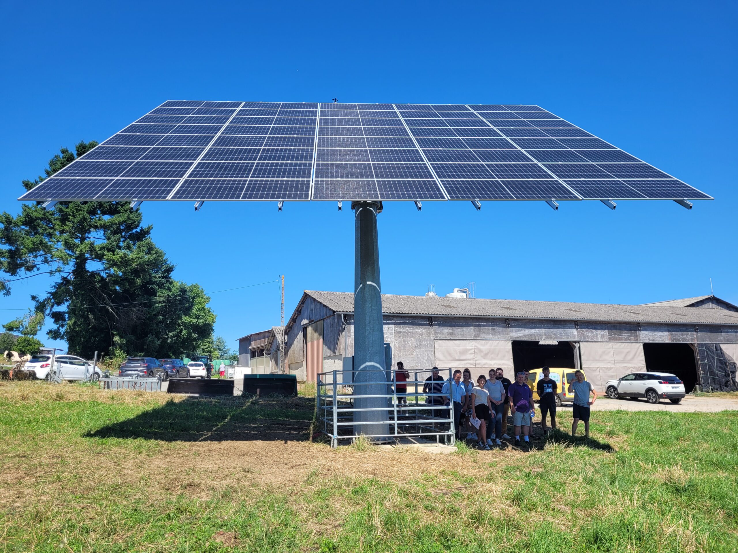 GAEC DE NEUVILLES : Le Tracker Solaire optimise l’autoconsommation énergétique