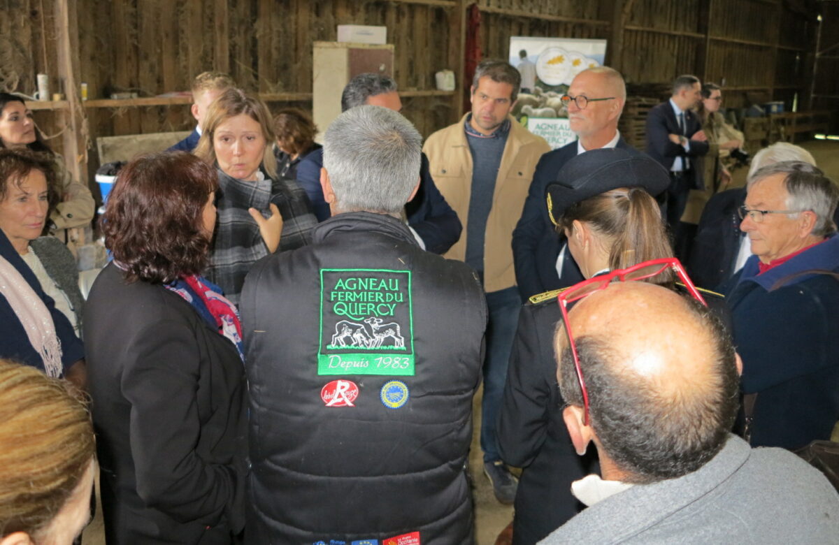 La présidente de l’Assemblée nationale visite le Gaec d’Uffande