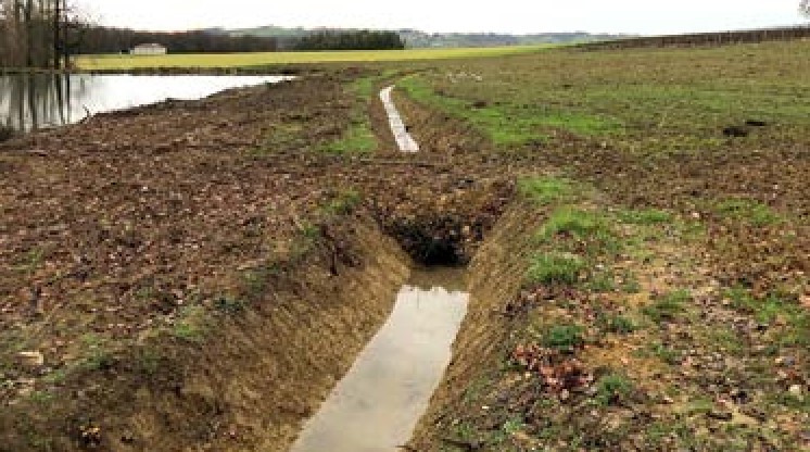 Déconnexion d’un plan d’eau&nbsp;: principe, objectifs, solutions techniques et réalisation des travaux