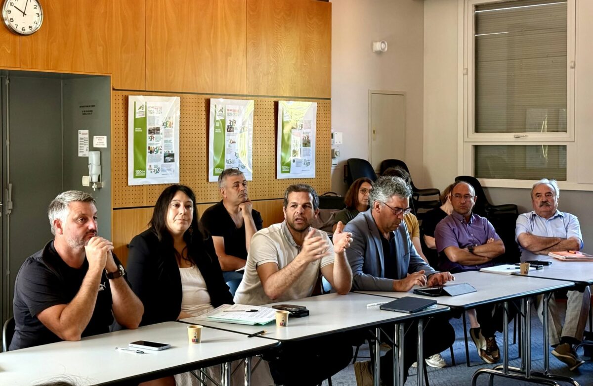 Communiqué. La chambre d'agriculture a organisé une réunion sur la diversification en viticulture
