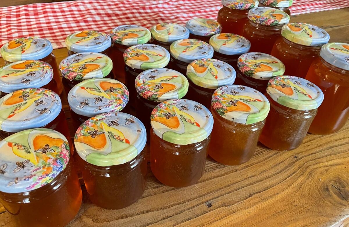 Apiculture : renforcement de la transparence sur l’origine des miels issus de mélange